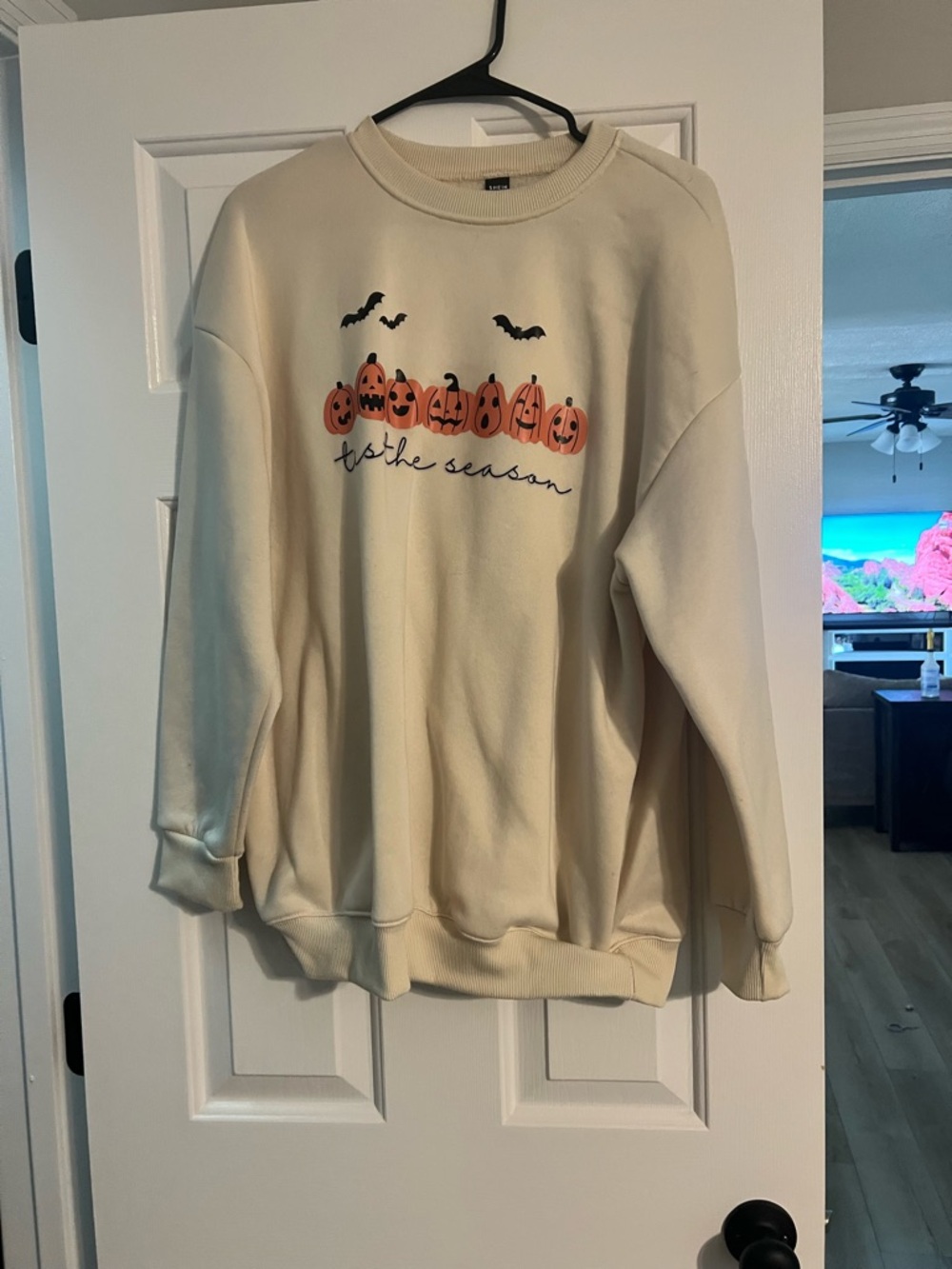 Cream Halloween Pumpkin Graphic Sweatshirt